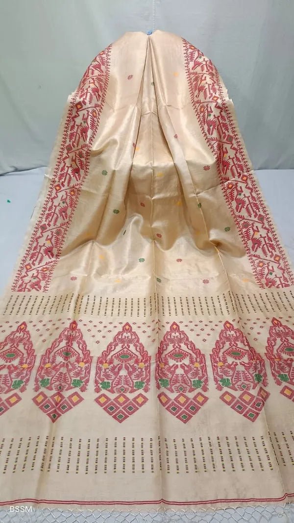 Heritage Beige Kanchipuram Silk Saree with Rich Patterns