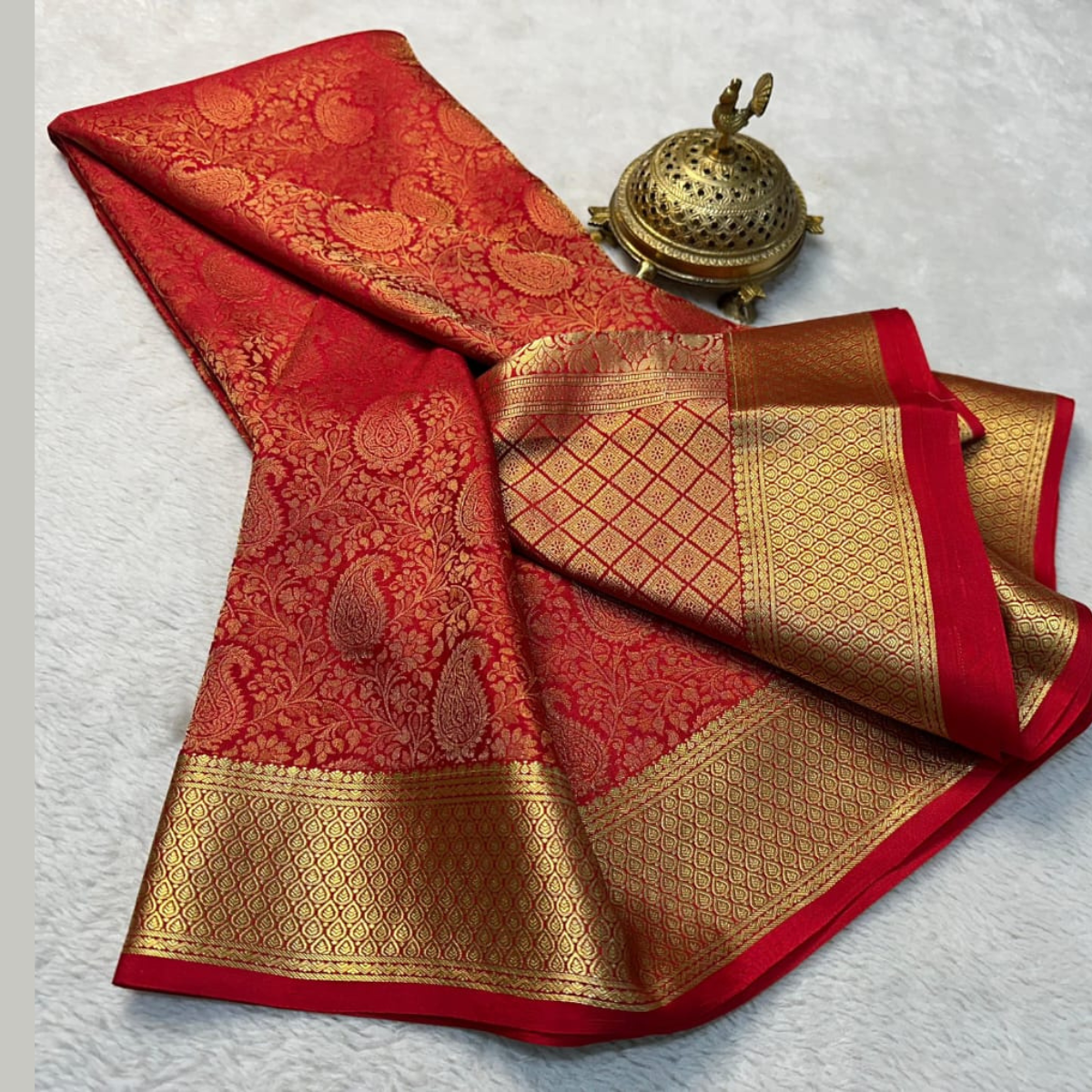 Red Mysore silk Saree Rich Pallu with Blouse