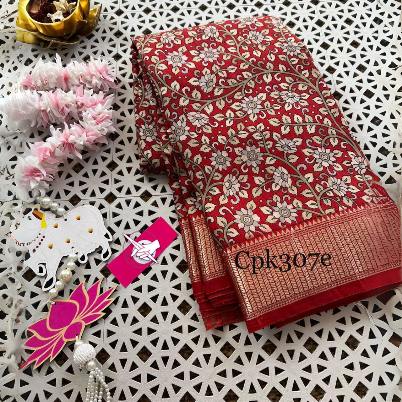 Red Tusser Soft Silk Sarees With Zari Border