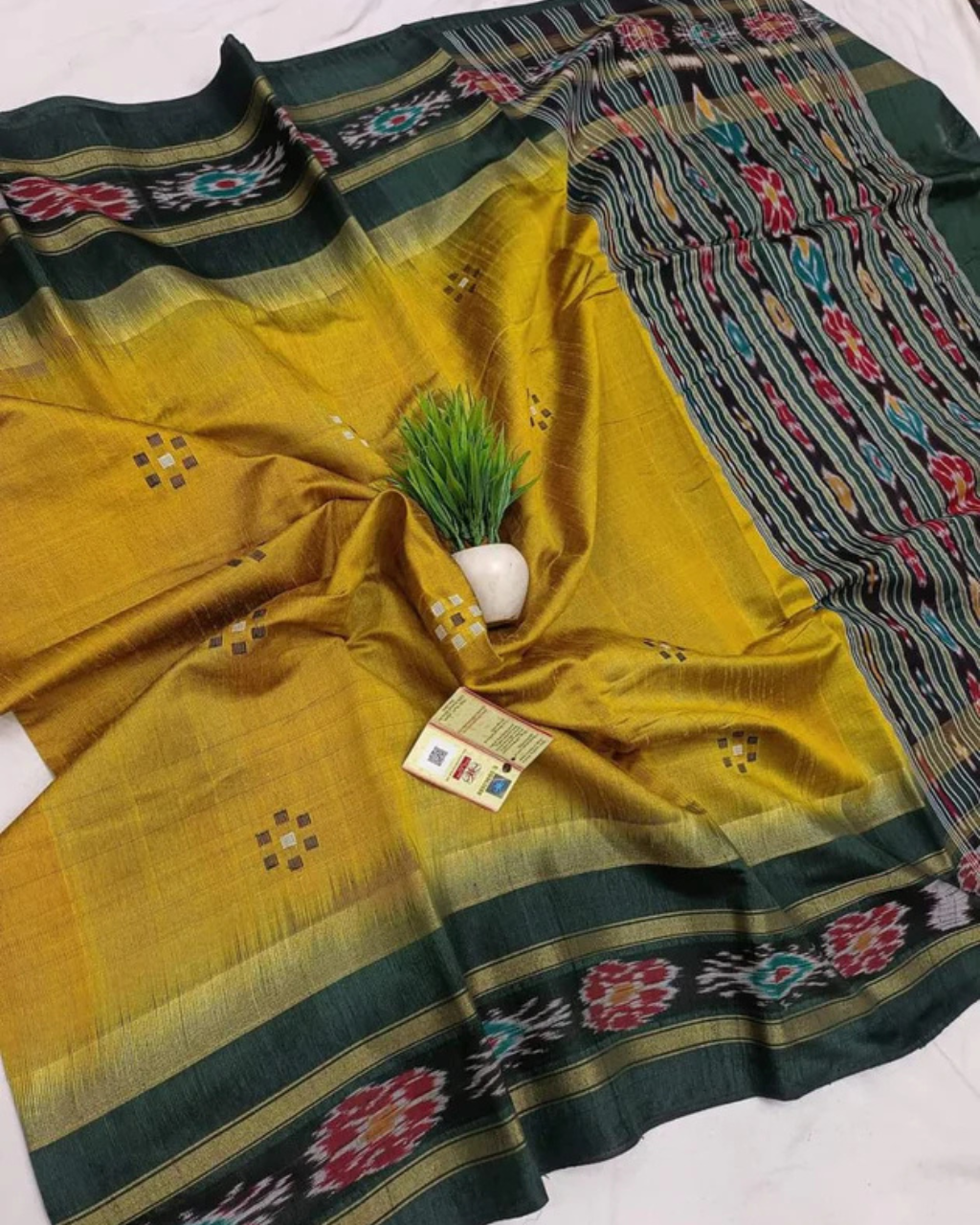 Light Yellow & Green Border Dolla Soft Silk Saree