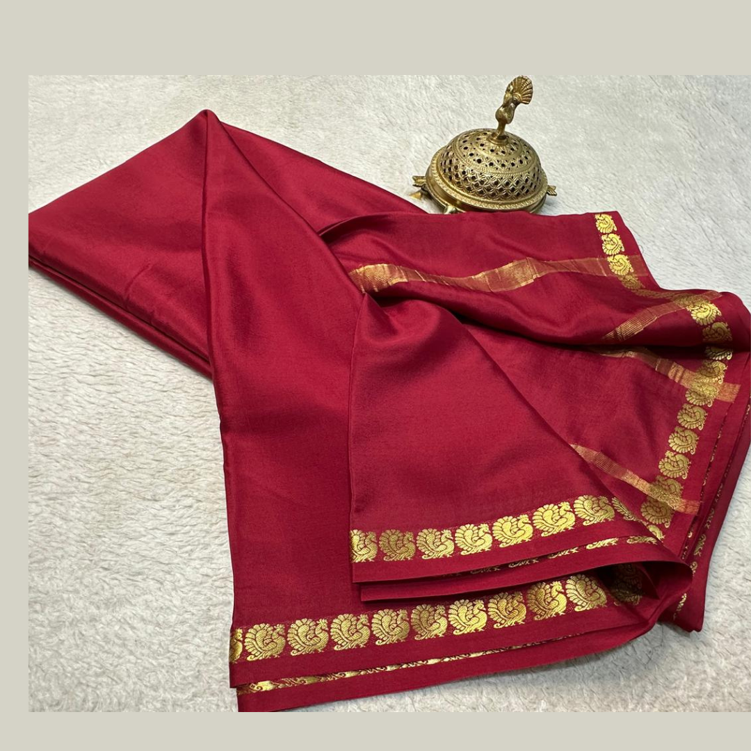 Red Women Silk Saree with Blouse Piece
