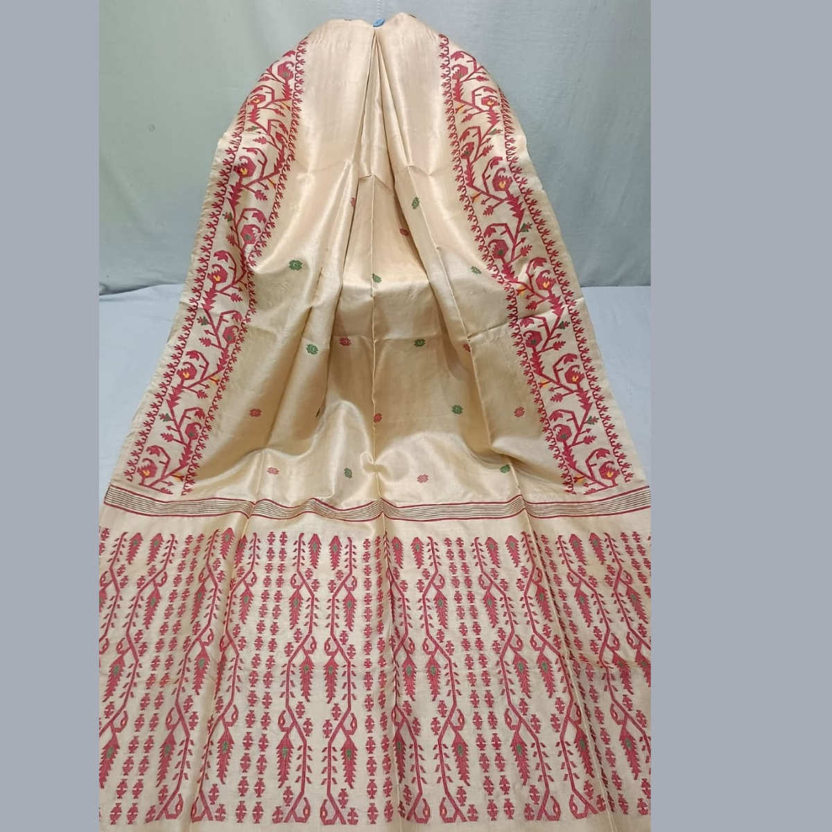 Authentic Beige Kanchipuram Silk Saree – Festive & Wedding Wear