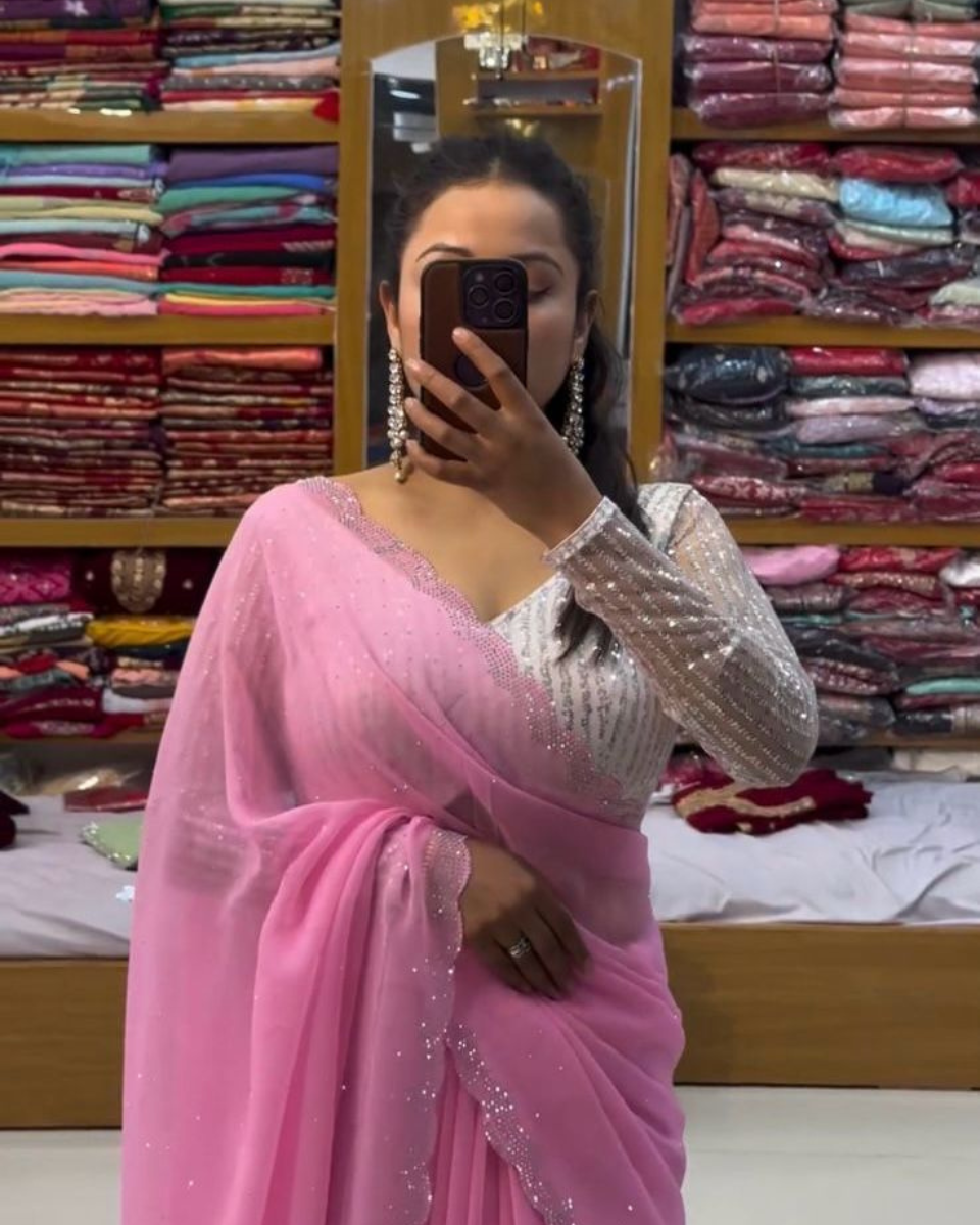 baby pink saree