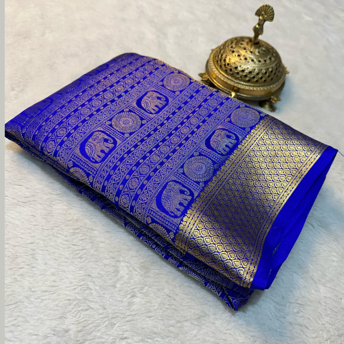 Pure Brocade Mysore Silk Saree In Blue Color With Blouse.