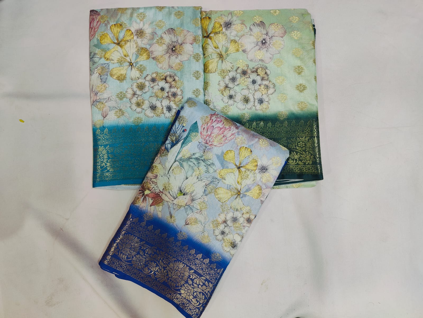 Premium Crepe Georgette Printed Sarees – Trendy & Stylish