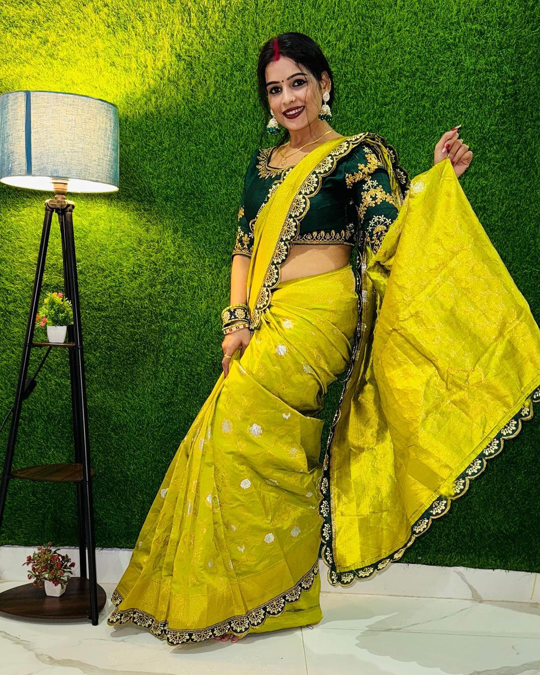 embroidery designer saree with blouse for women