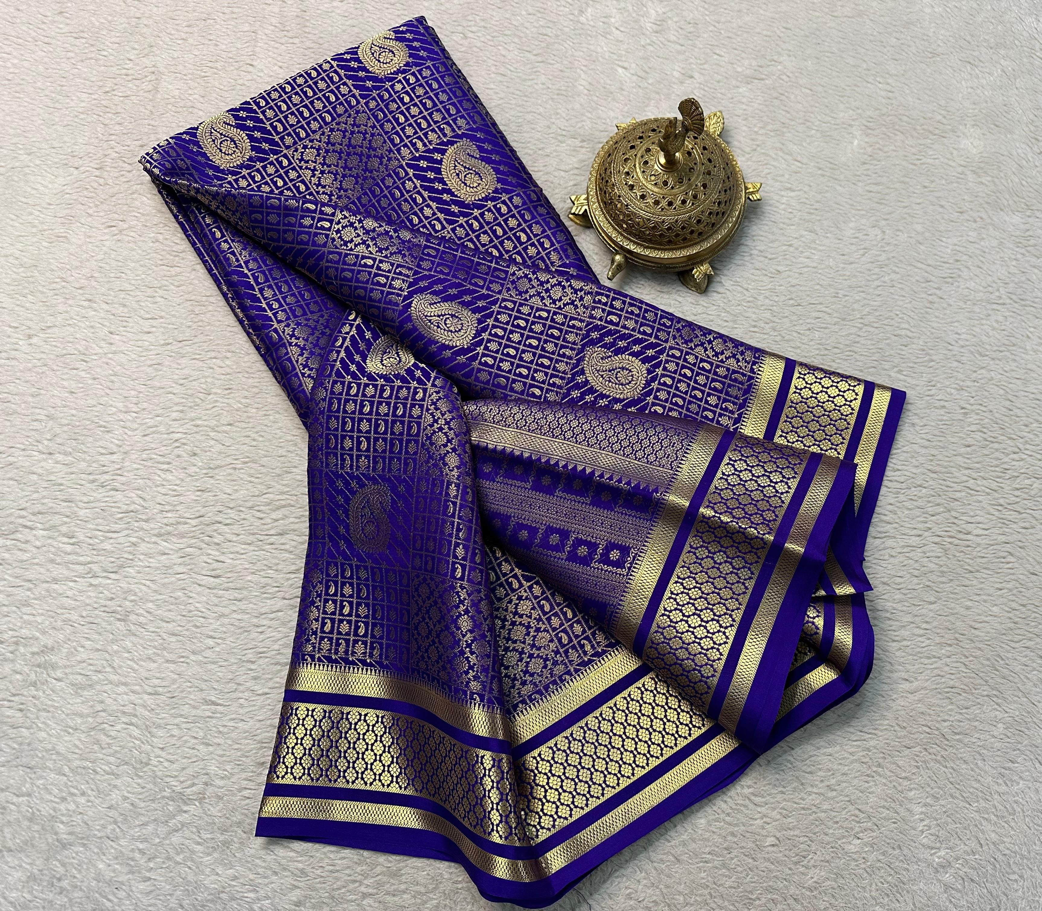 Exclusive bridal collection, rich brocade checks pattern with mango design with rich Pallu