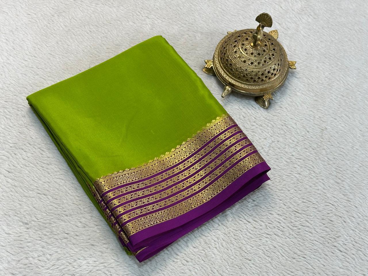 Regal Allure: Chanderi Silk Saree with Intricate Gold Embellishments