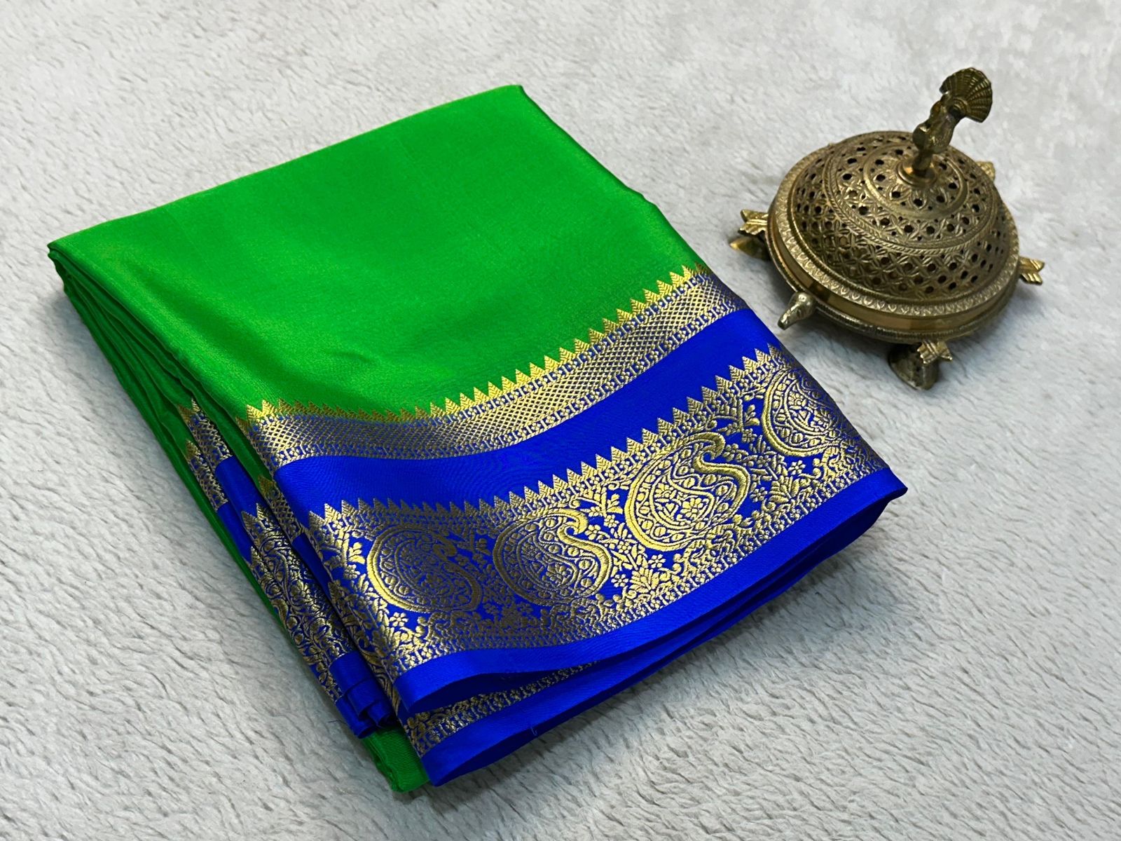 Silken Splendor: Majestic Mysore Silk Saree