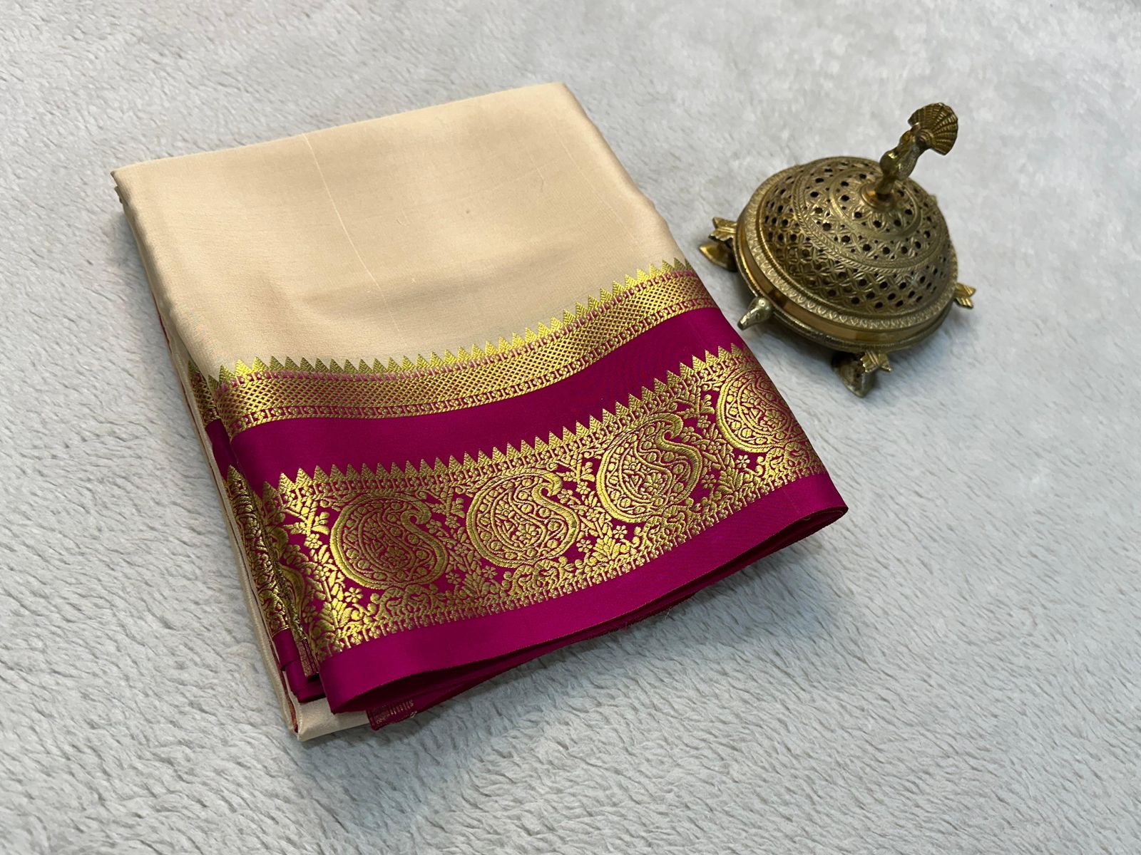 Silken Splendor: Majestic Mysore Silk Saree