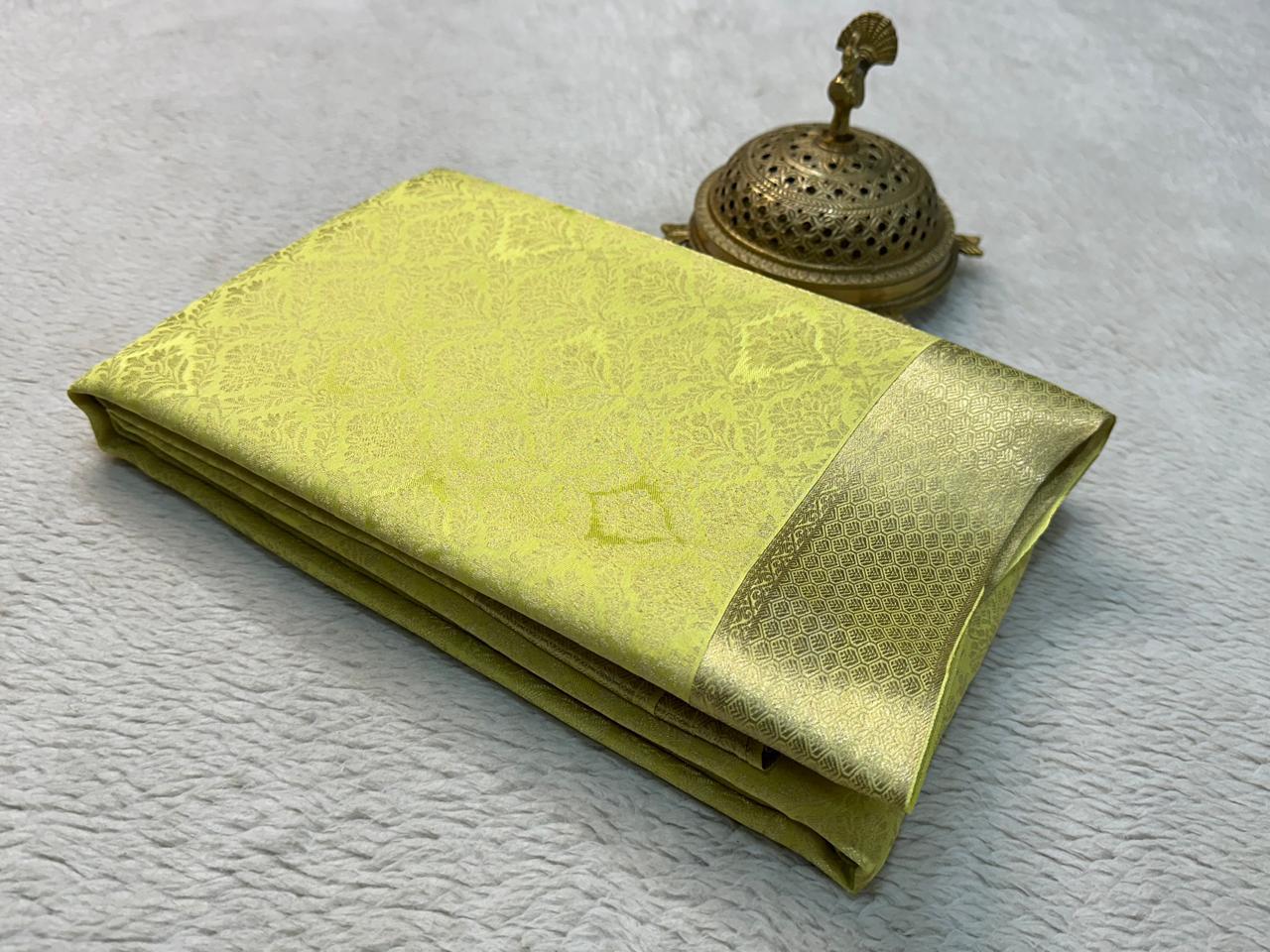 New Design Bridal Wear Silk Saree in Brocade Weave – Glamour Meets Grace