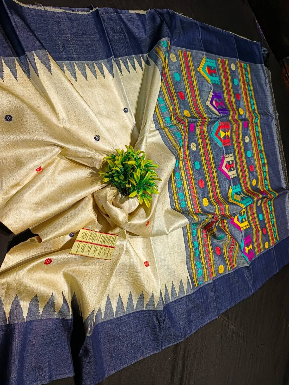 Pure Tussar Silk Saree with Dolabedi Pallu