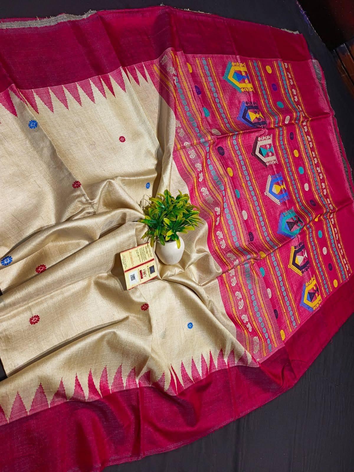 Pure Tussar Silk Authentic Handloom Saree with Dolabedi Pallu
