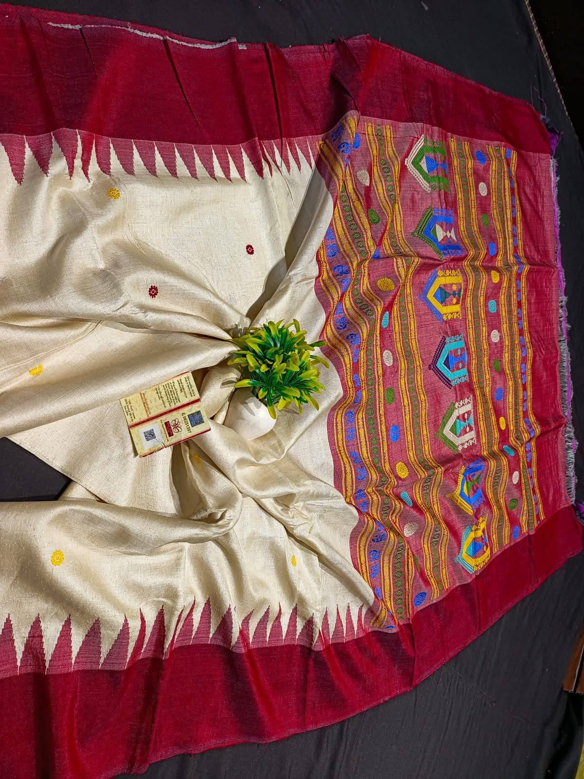 Traditional Pure Tussar Silk Saree with Dolabedi Pallu