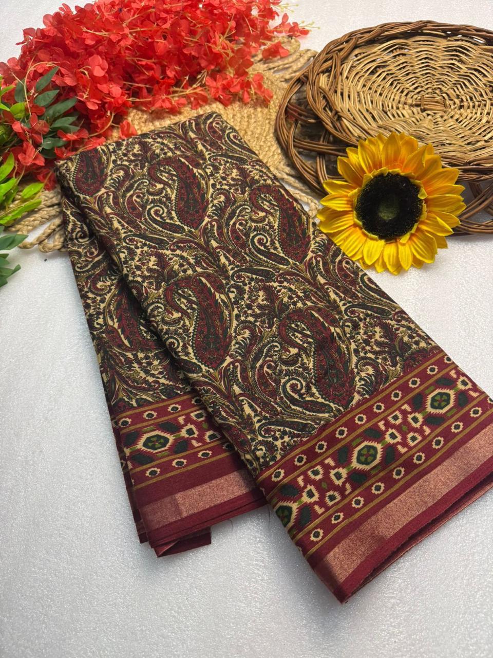 Classic Paisley Print Premium Mangalagiri Silk Saree with Rich Contrast Woven Border