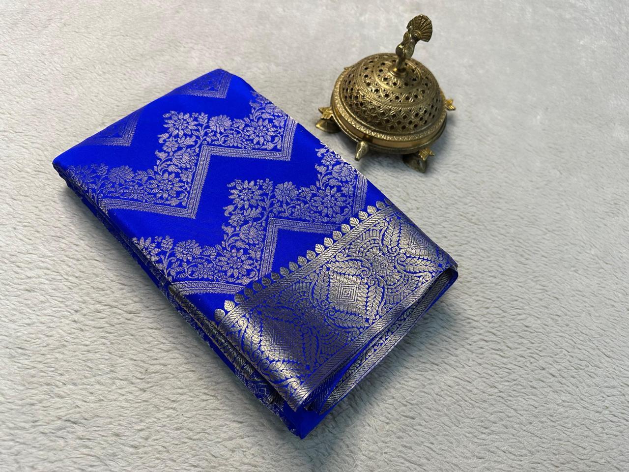 The Royal Brocade Silk Saree Elegance