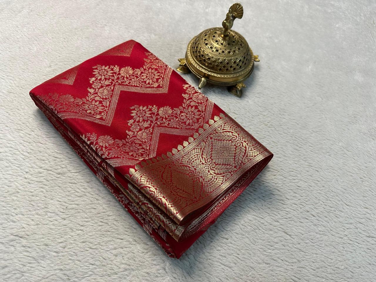 The Royal Brocade Silk Saree Elegance