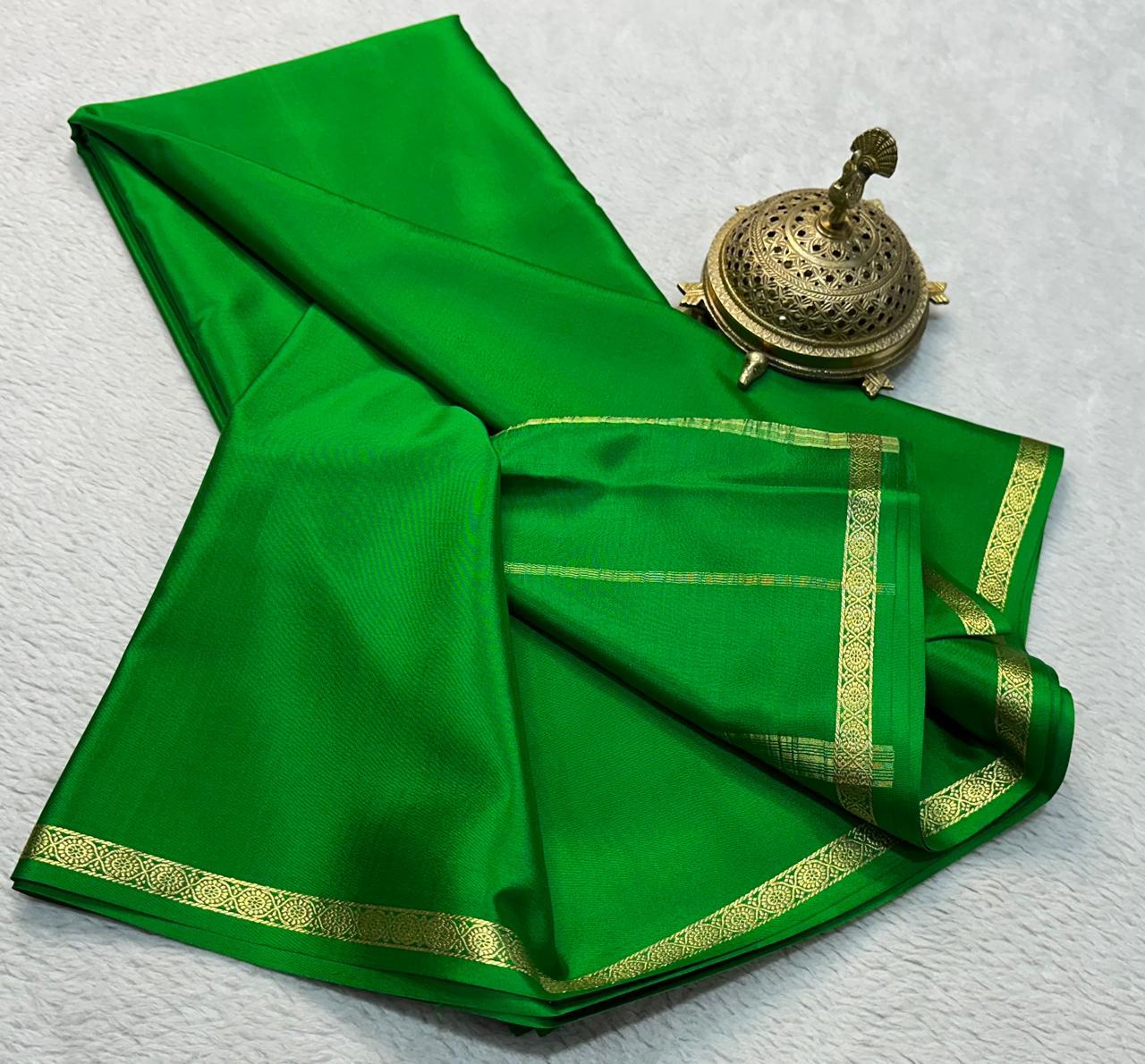Green Pure Silk Saree in Magenta with Rich Zari Work for Wedding