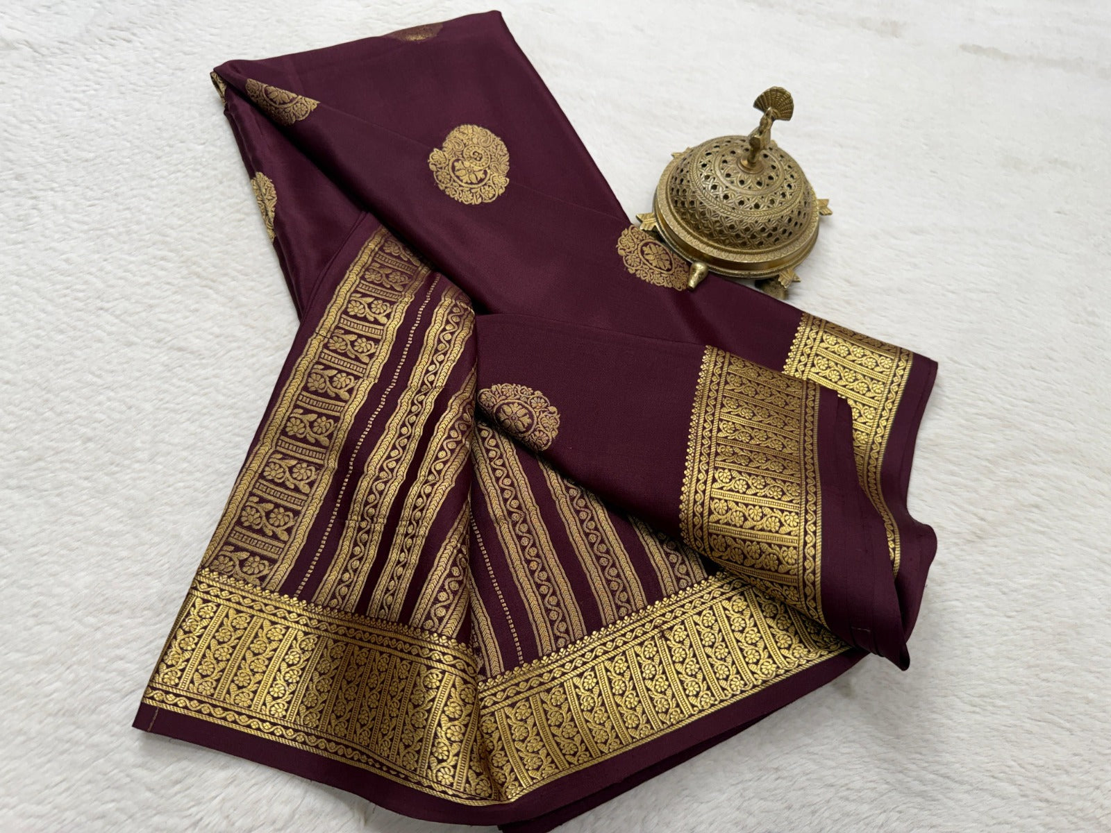 Elegant Ethnic Maroon Silk Saree with Rich Golden Border