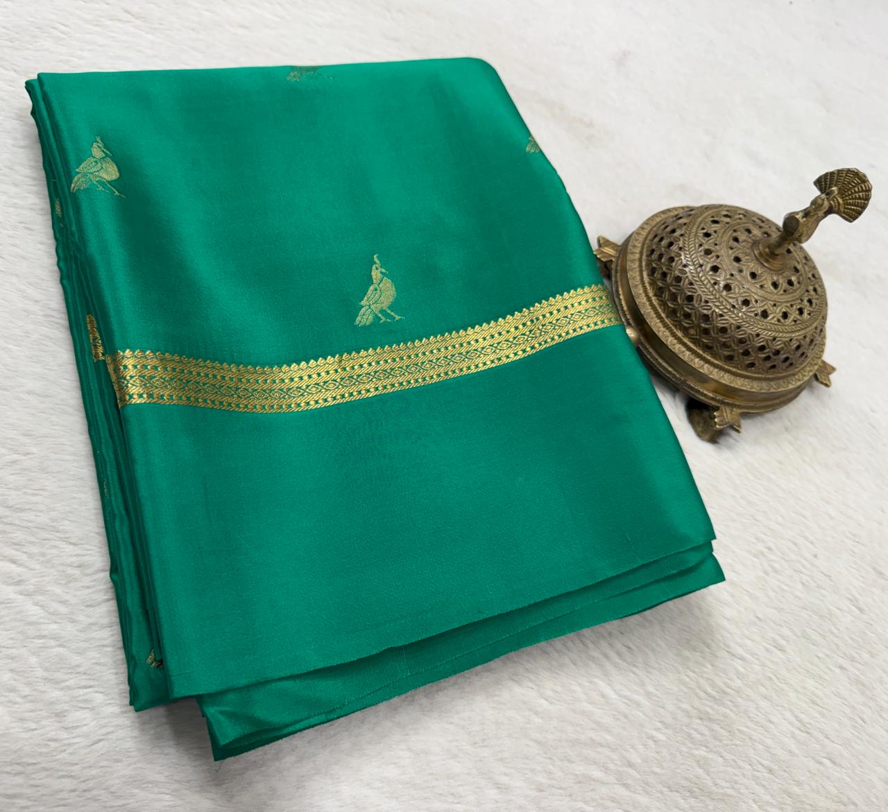 Green mysore silk saree with contrast blouse for women