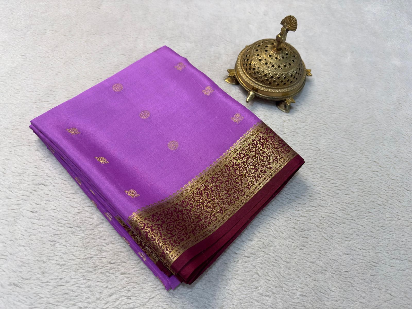Statement Bridal Brocade Silk Saree – Vibrant Patterns, Magnificent Pallu