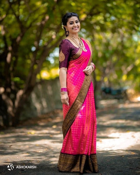 Banarasi Lichi Silk Saree Kadwa technique Pink Color Saree | Vootbuy