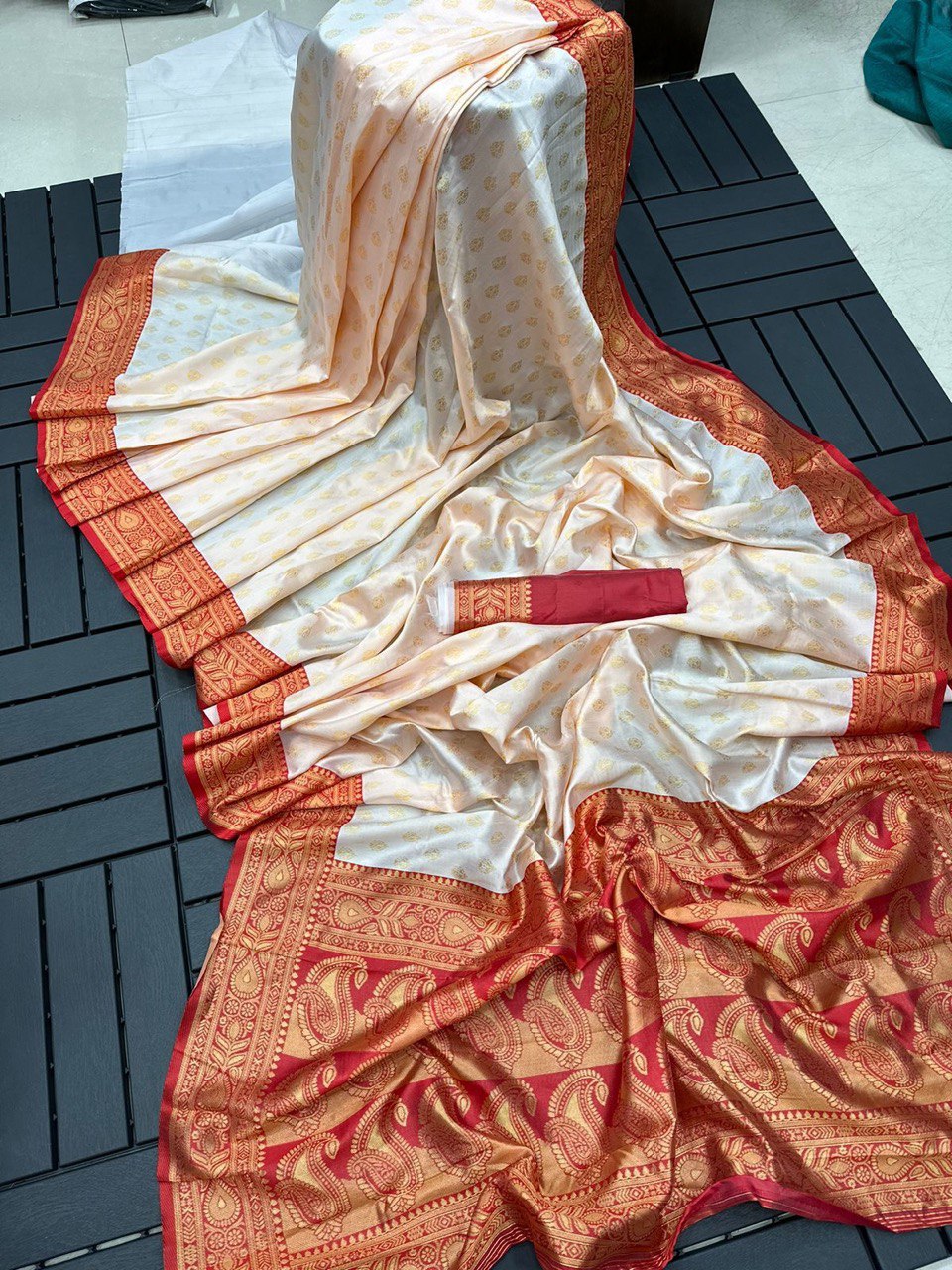 white silk jacquard saree