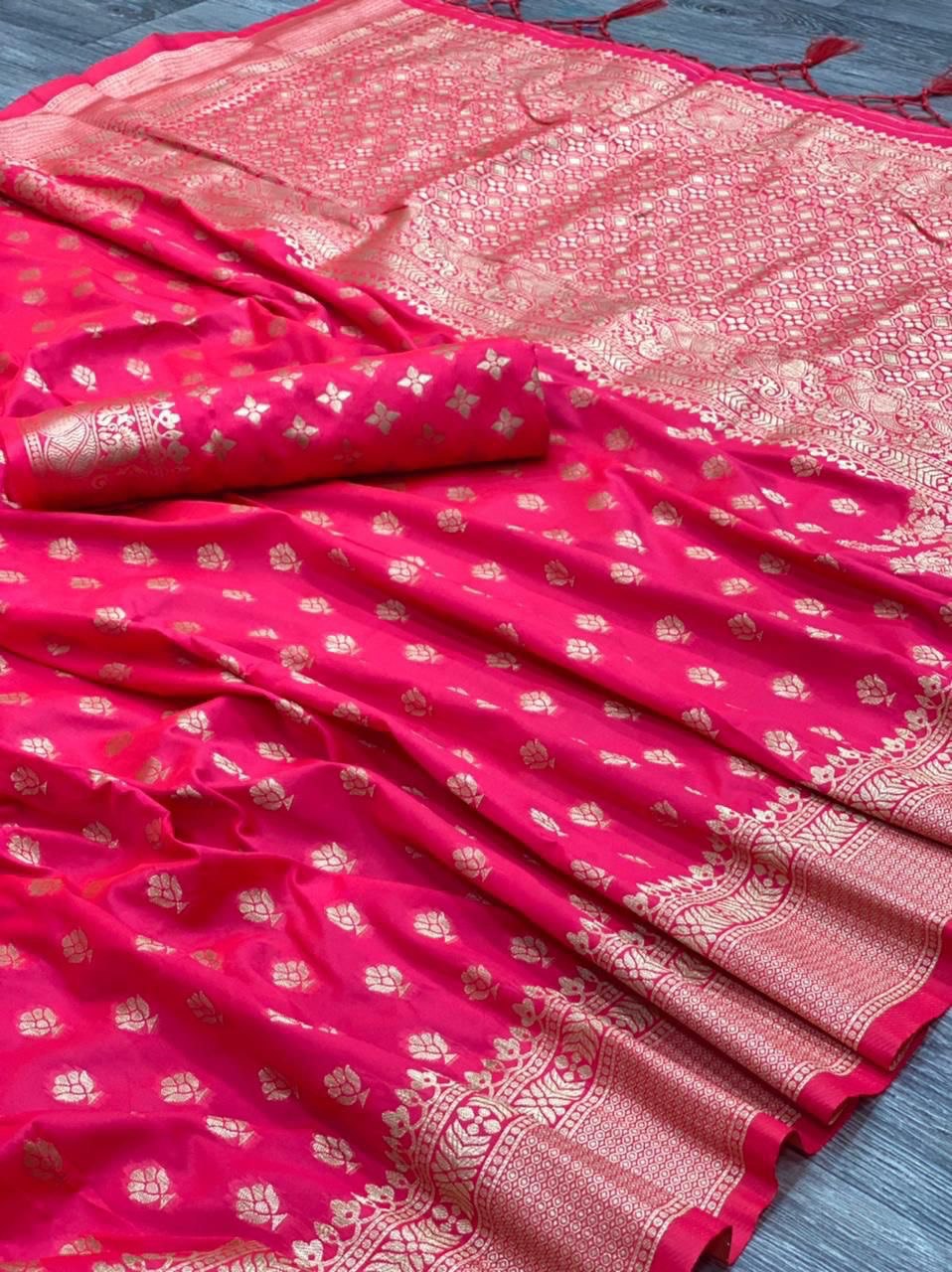 Sumptuous Pink Banarasi Silk Saree with Gold Zari Embellishments