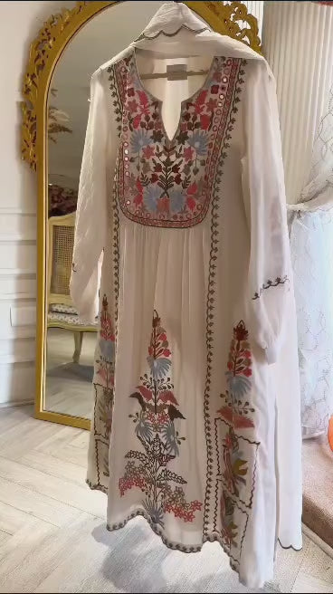 mirror hand work pakistani kurta set for women