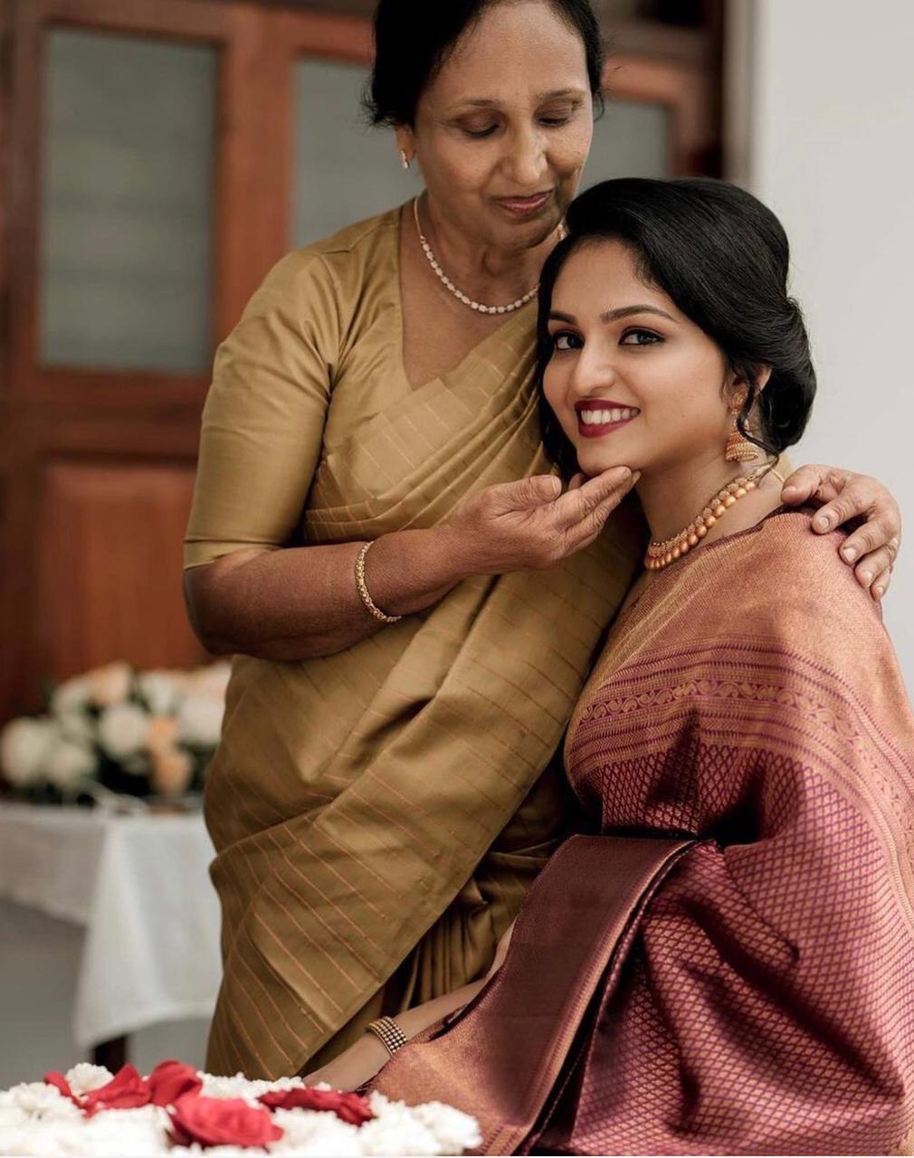 soft silk saree with thread tassels