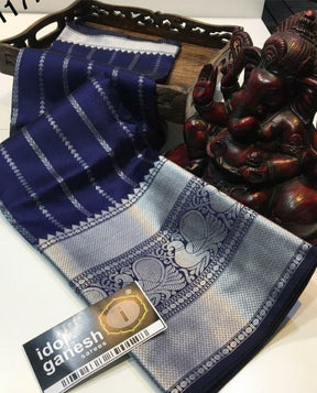 Sophisticated Silver Zari Weaving Banarasi Jacquard Silk Saree