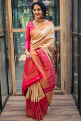 Elegant Cream Chex Zari Weaving Soft Silk Banarasi Saree, Perfect for Traditional Occasions