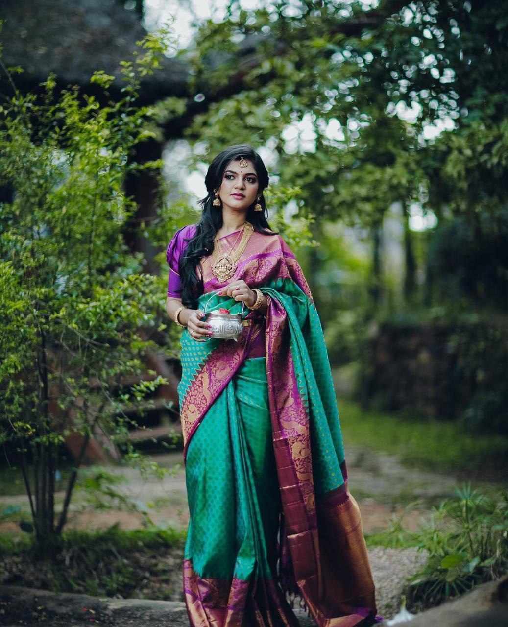 green kanjivaram pure silk zari woven