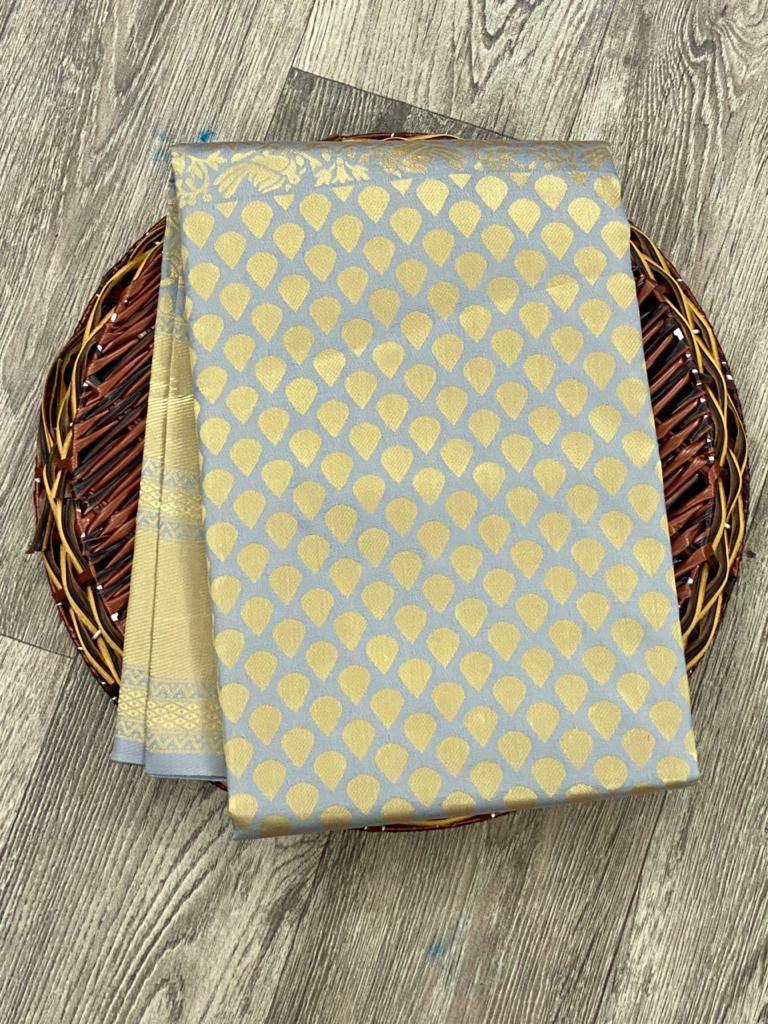 wedding special beautiful zari weaving soft silk saree