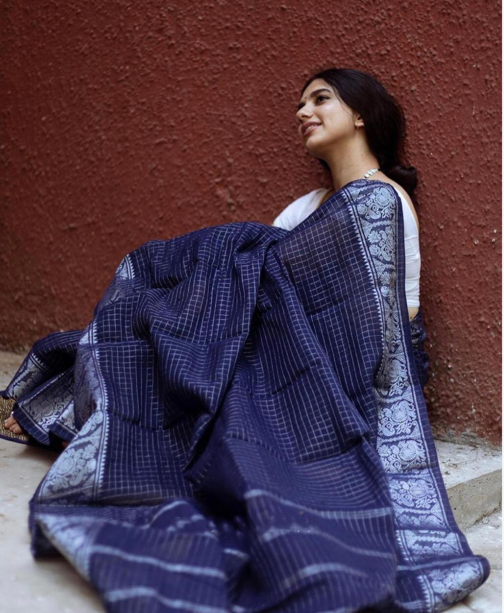 Blue Color Zari Weaving Kanchipuram Soft Silk Saree by Vootbuy