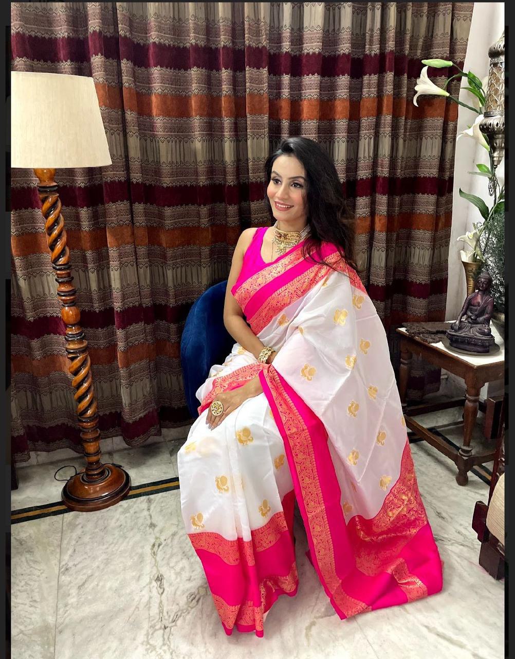 white zari weaving kanjivaram jacquard saree