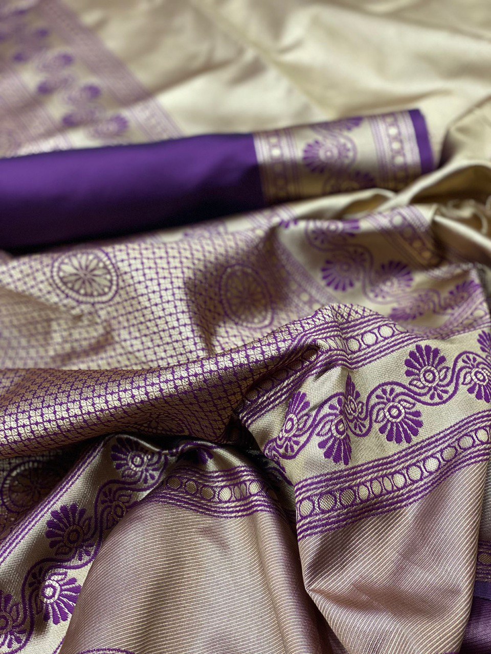 Lilac Zari Embellished Banarasi Soft Silk Saree