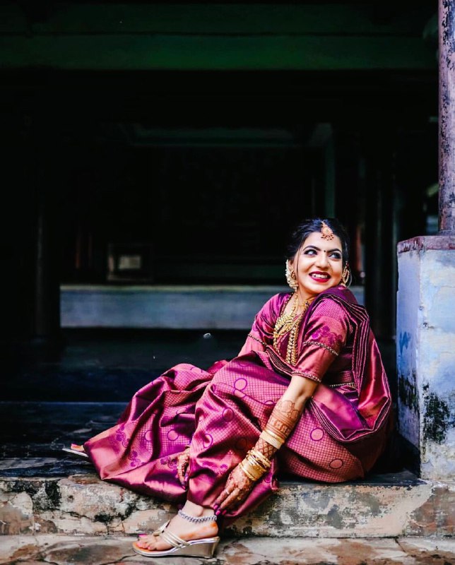 Amethyst Textured Banarasi Soft Silk Saree