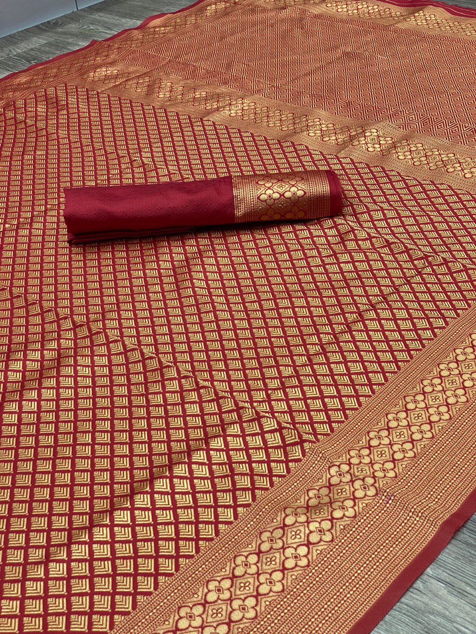 red kanchipuram silk saree