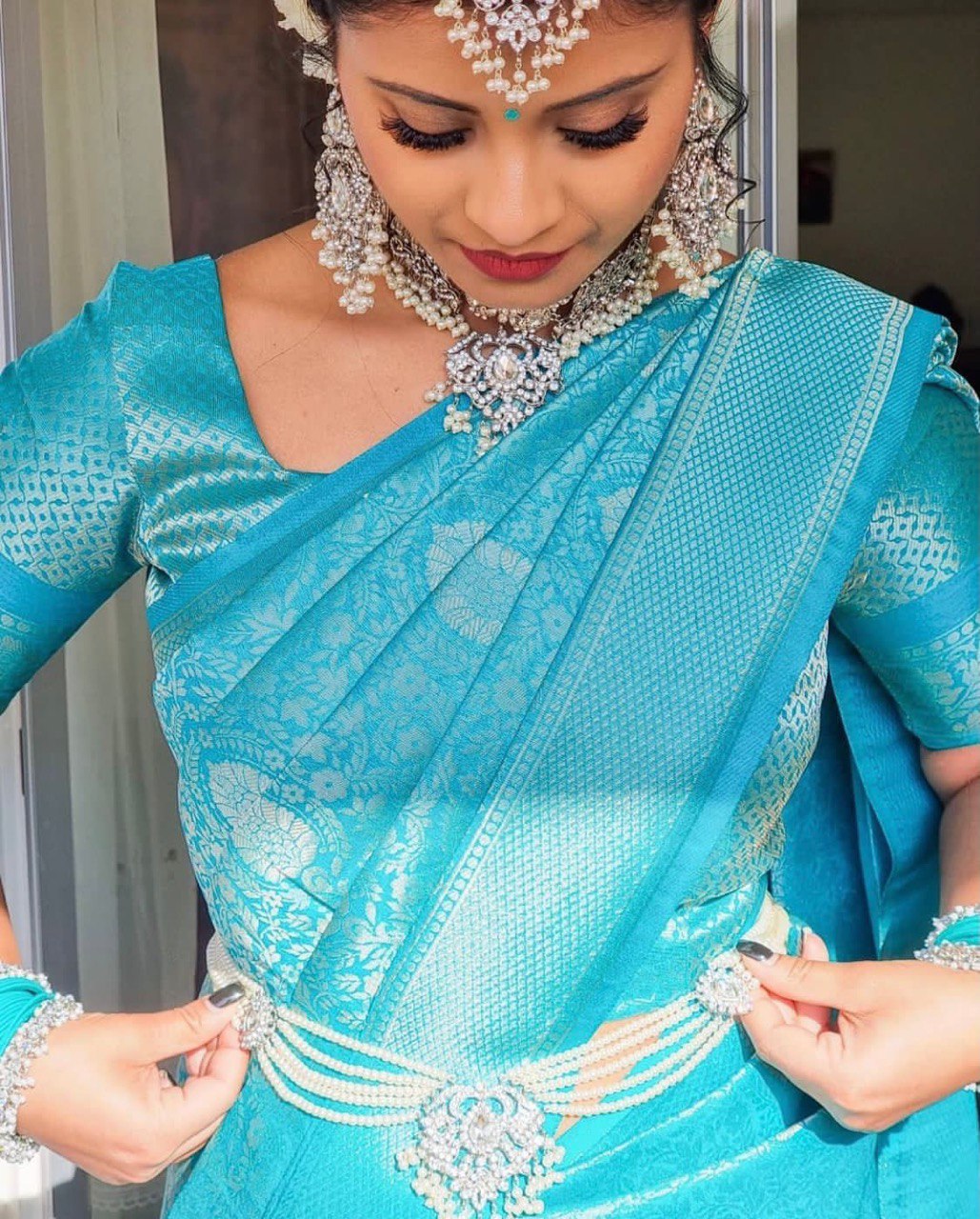 Silver Zari Weaving Kanjivaram Pure Silk Saree for Wedding by Vootbuy
