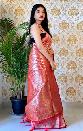 Wedding Wear Heavy Zari Weaving Soft Silk Banarasi Jacquard Saree