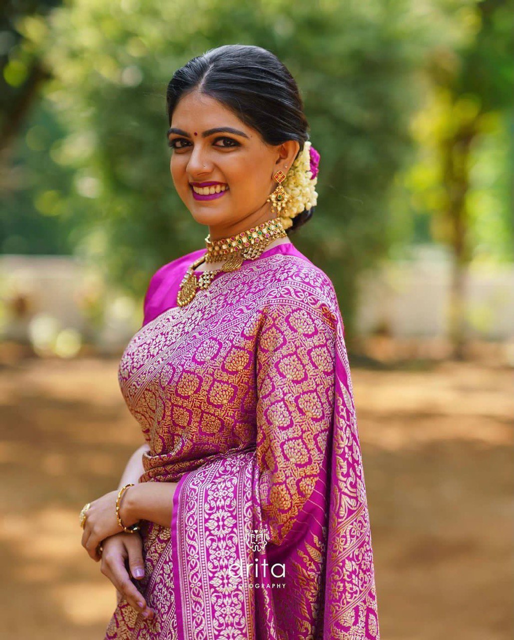 Women's Heavy Zari Weaving Soft Silk Banarasi Jacquard Saree by Vootbuy