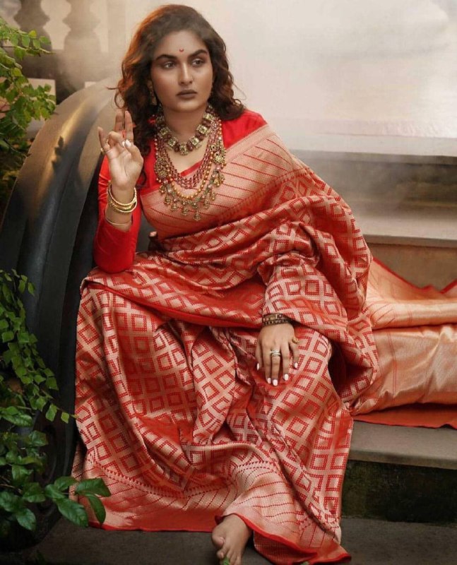 zari woven kanjivaram saree for women