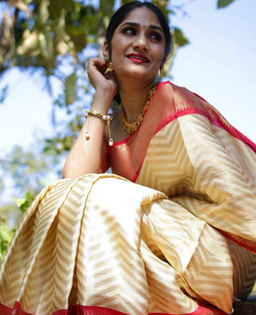 Women's Zigzag Pattern Woven Design Kanjivaram Pure Silk Saree by Vootbuy
