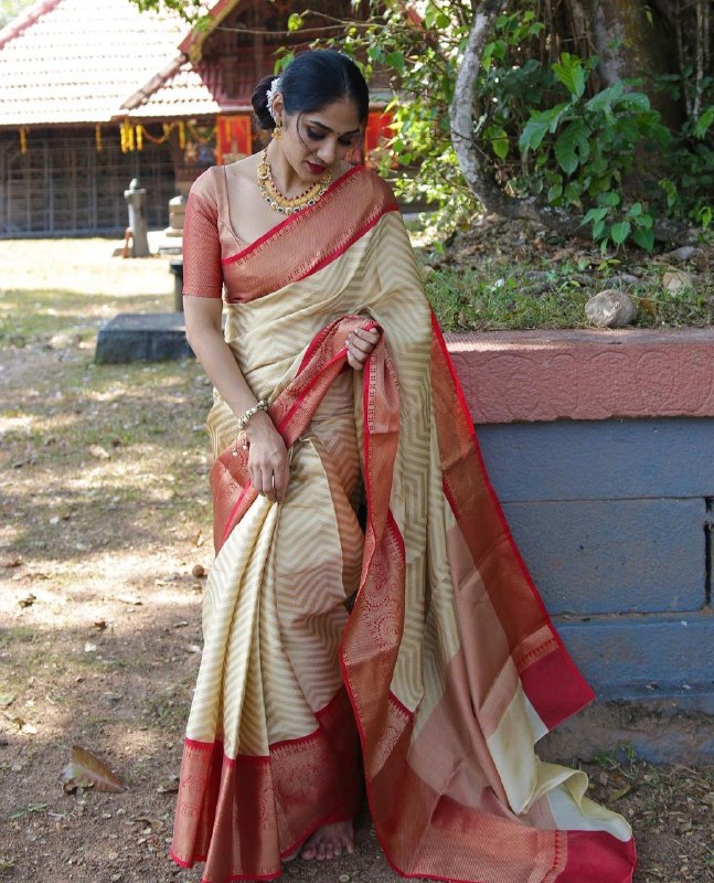 Women's Zigzag Pattern Woven Design Kanjivaram Pure Silk Saree by Vootbuy