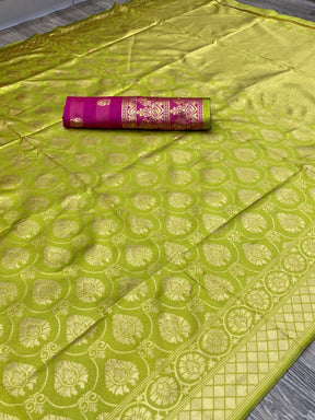 Green Color Zari Woven Design Kanjivaram Art Silk Saree by Vootbuy