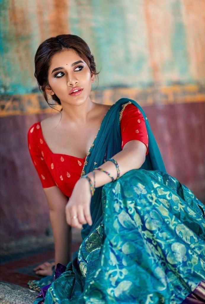 Exquisite Embroidered Pattern Blue Chanderi Silk Choli Ensemble with Dupatta