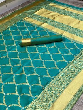 Unique Zari Woven Design Banarasi Soft Silk Jacquard Saree for Women's