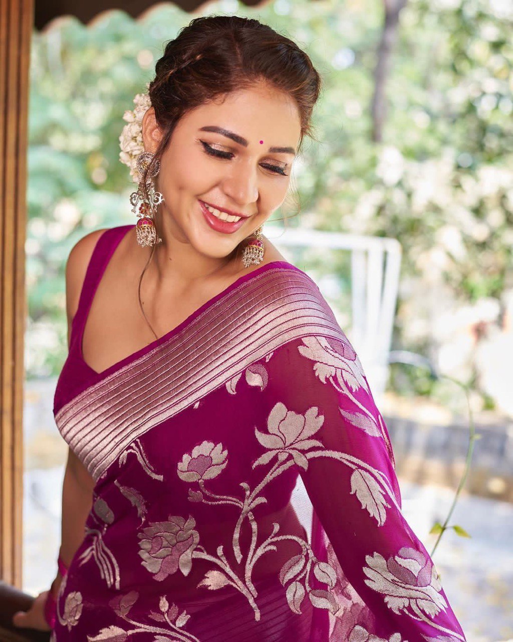 woven design banarasi silk saree