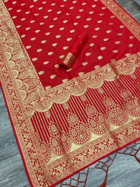 Heavy Golden Zari Woven Kanjivaram Soft Silk Designer Saree by Vootbuy